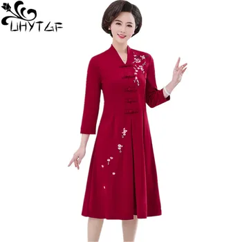 UHYTGF ruha női egyszínű hímzett őszi ruha vintage egysoros pulóver vékony női ruhák 4XL Plus Size 1175